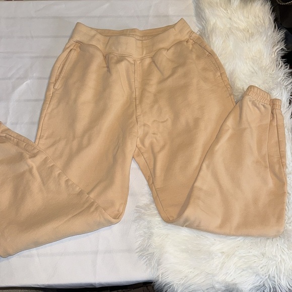 16. Girlfriend Collective Women's Tan Joggers GUC - Picture 4 of 5